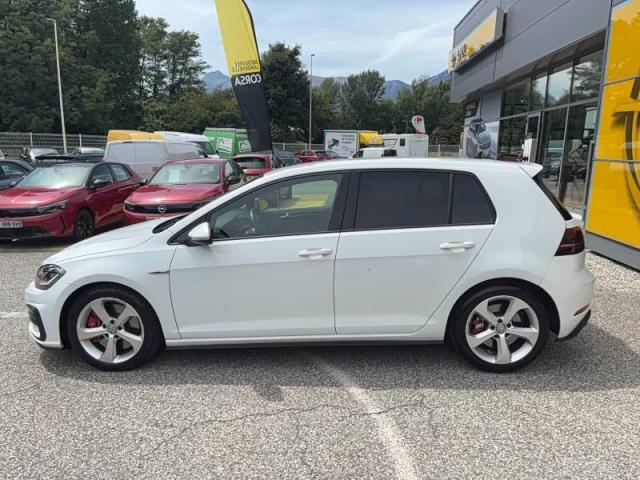 Volkswagen Golf image 8