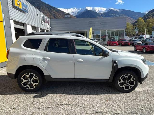 Dacia Duster image 9