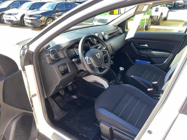 Dacia Duster image 1