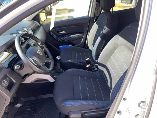 Dacia Duster image 4