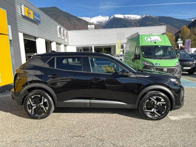 Peugeot 2008 image 8