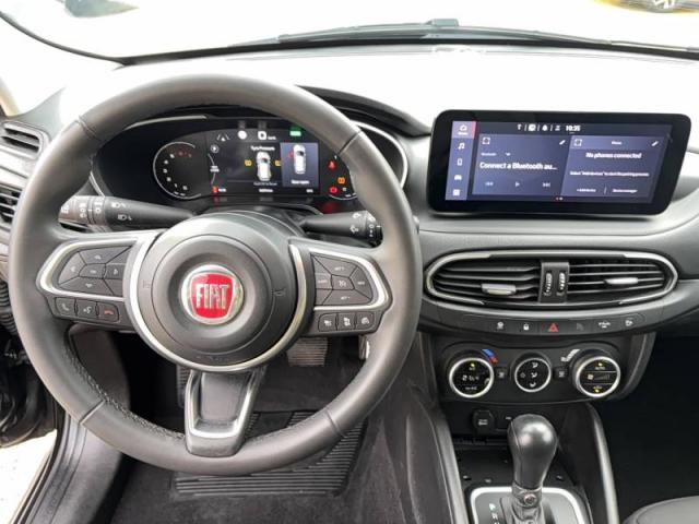 Fiat Tipo image 1