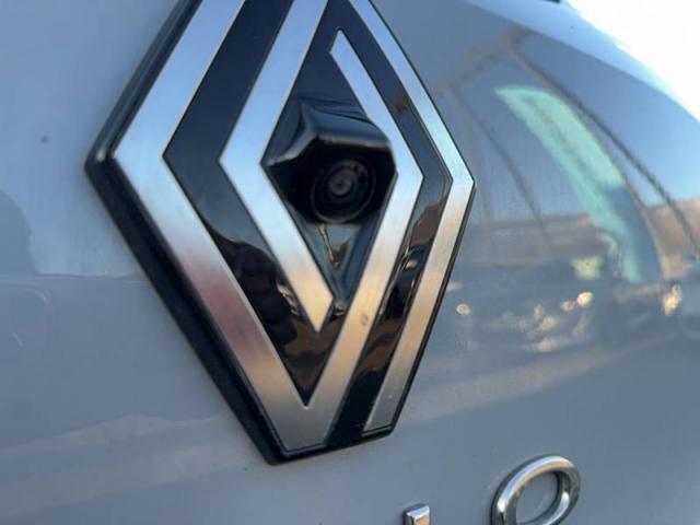 Renault Clio image 8