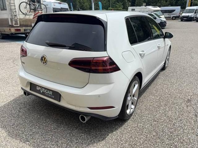 Volkswagen Golf image 1