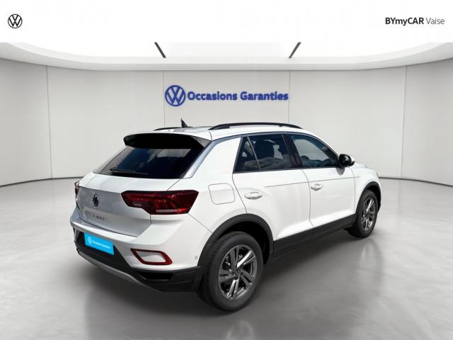 Volkswagen T-Roc image 8