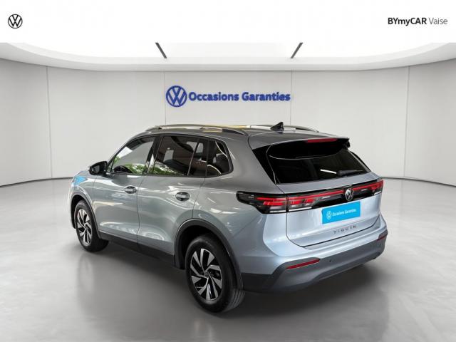 Volkswagen Tiguan image 6