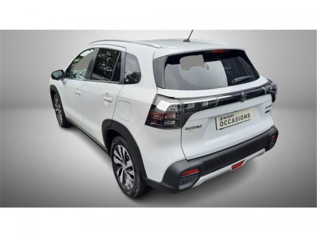 Suzuki S-Cross image 2