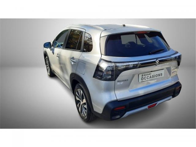 Suzuki S-Cross image 2