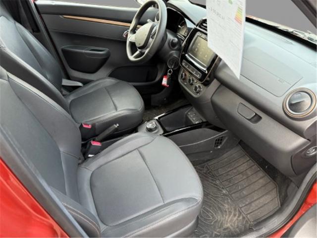 Dacia Spring image 5