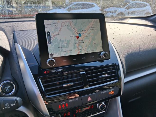 Mitsubishi Eclipse Cross image 6