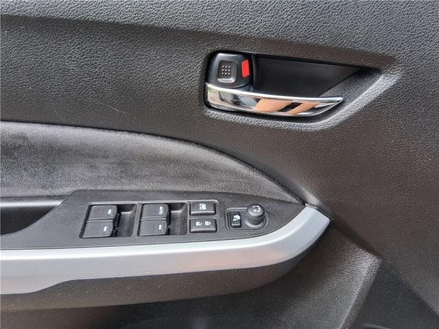 Suzuki Vitara image 9