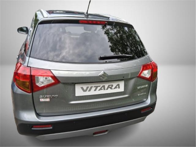Suzuki Vitara image 4