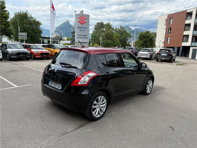 Suzuki Swift image 8