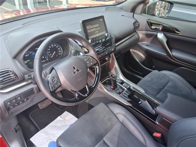 Mitsubishi Eclipse Cross image 2