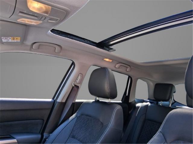 Suzuki Vitara image 4