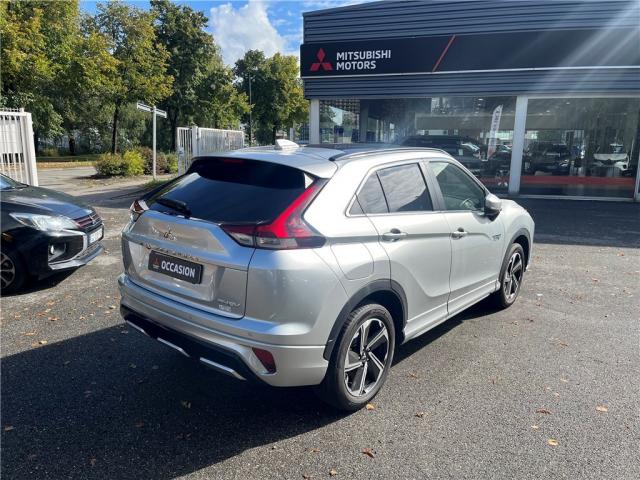 Mitsubishi Eclipse Cross image 1