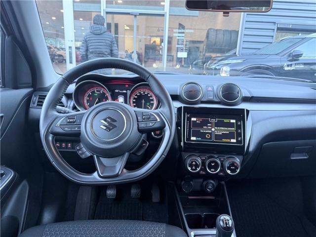 Suzuki Swift image 2