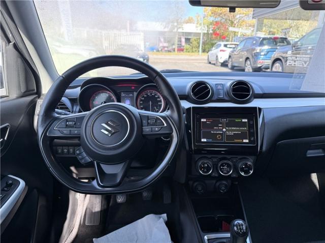 Suzuki Swift image 9