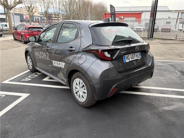 Mazda 2 image 2