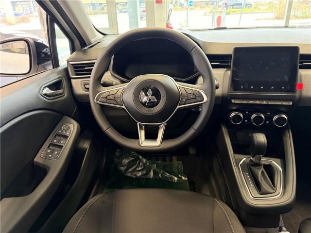 Mitsubishi Colt image 6