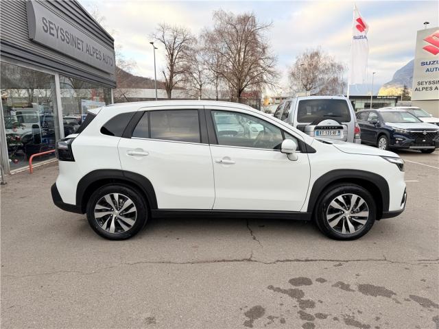 Suzuki S-Cross image 6