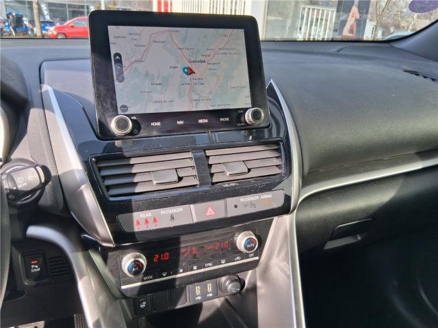 Mitsubishi Eclipse Cross image 2