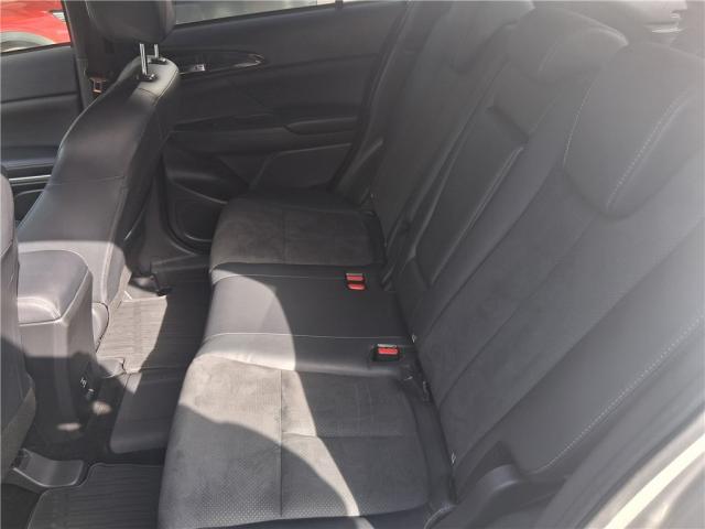 Mitsubishi Eclipse Cross image 9