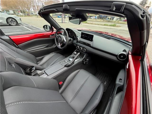 Mazda Mx-5 image 7