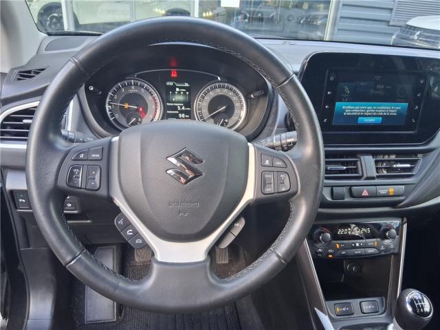 Suzuki S-Cross image 2