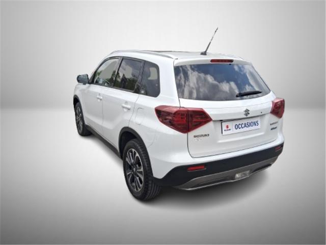 Suzuki Vitara image 6