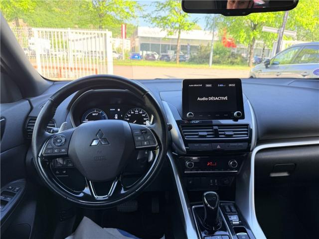 Mitsubishi Eclipse Cross image 8