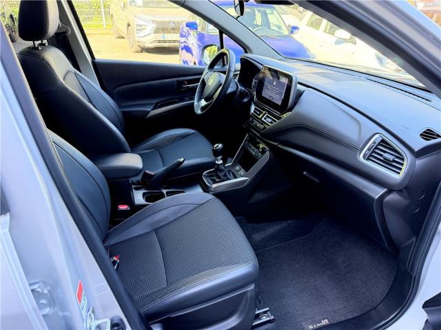 Suzuki S-Cross image 1