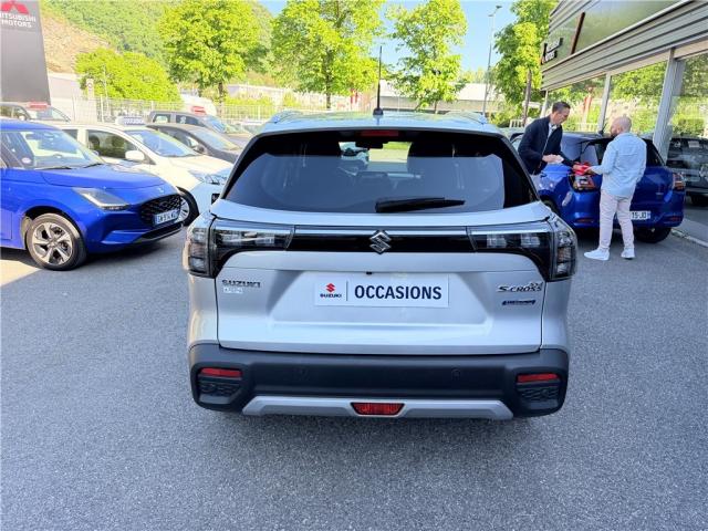 Suzuki S-Cross image 8