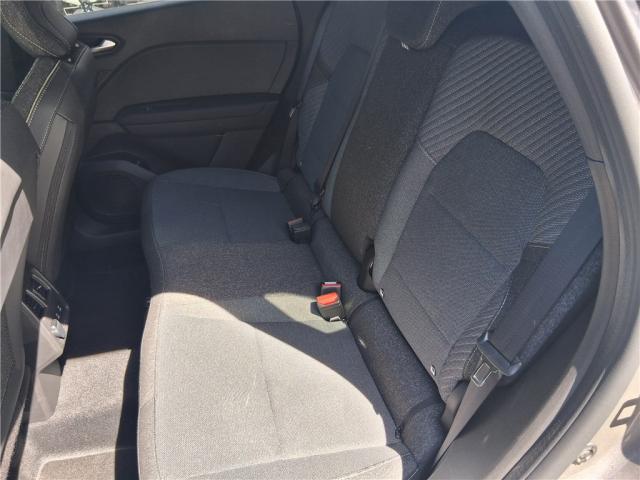 Mitsubishi Grandis image 8