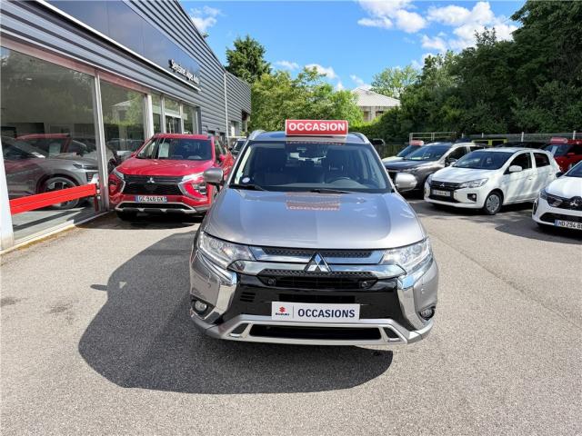 Mitsubishi Outlander image 3