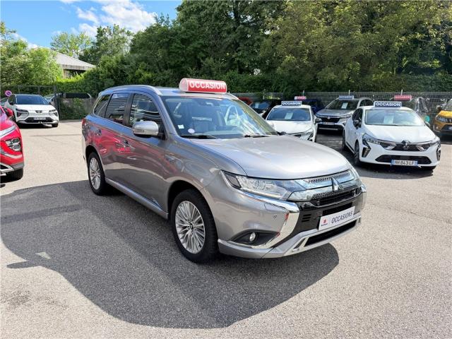Mitsubishi Outlander image 4