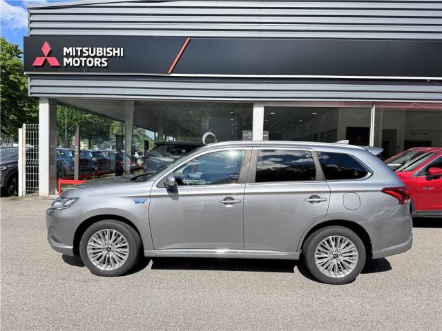 Mitsubishi Outlander image 1