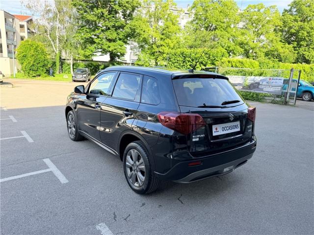 Suzuki Vitara image 1