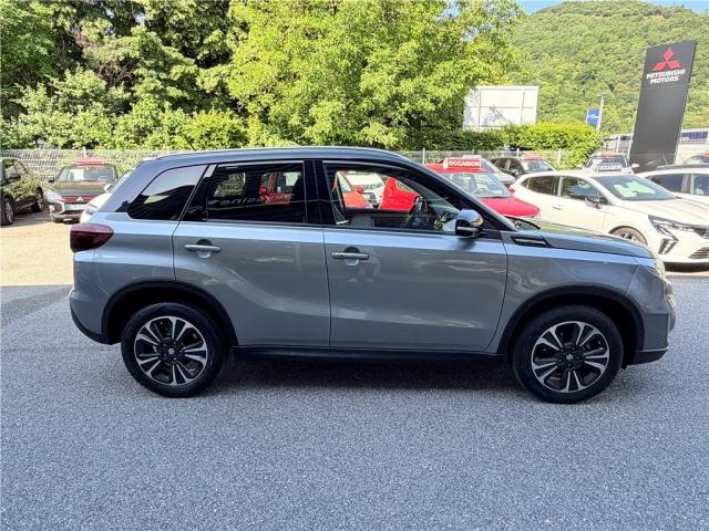 Suzuki Vitara image 9