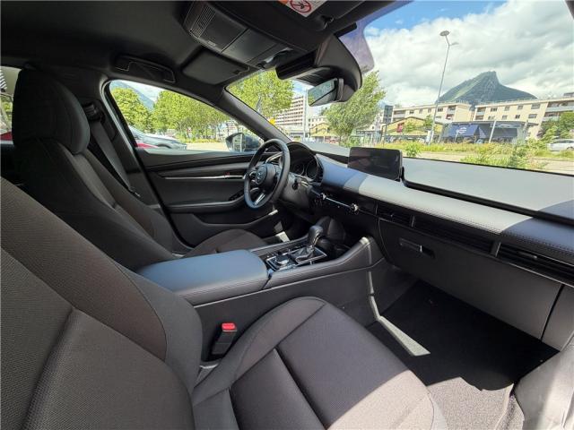 Mazda 3 image 7