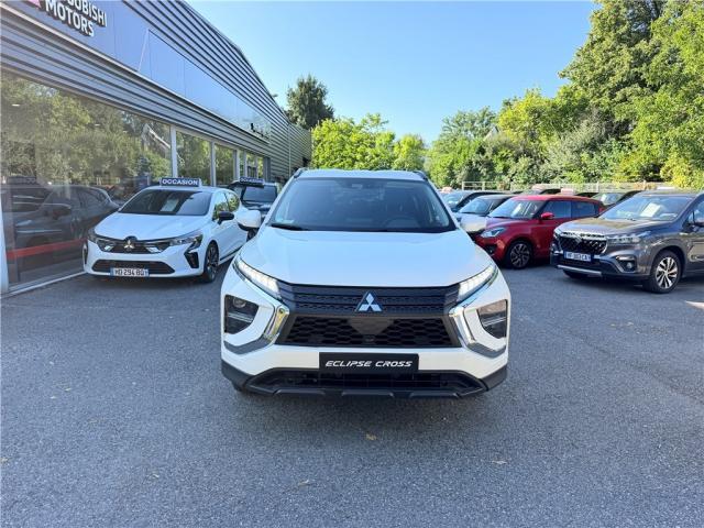Mitsubishi Eclipse Cross image 9