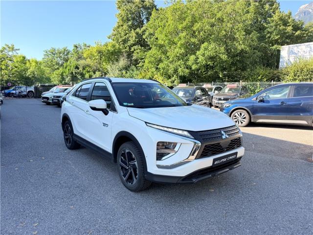 Mitsubishi Eclipse Cross image 6