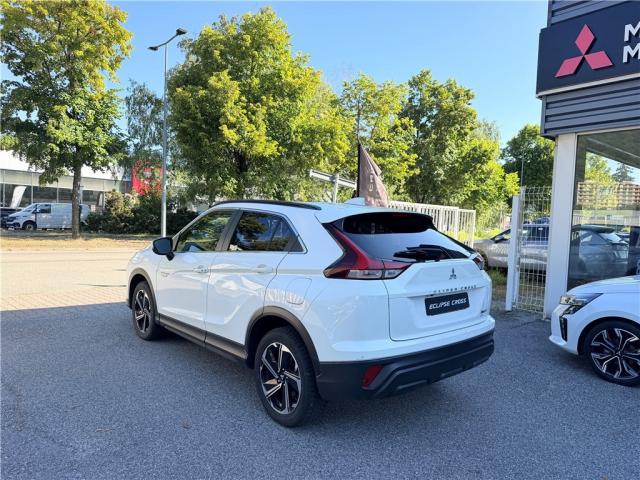 Mitsubishi Eclipse Cross image 4