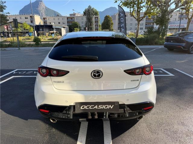 Mazda 3 image 9