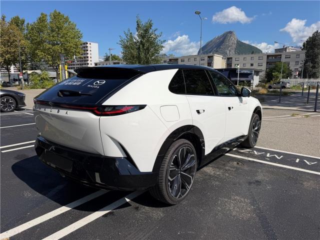 Mazda Cx-6 image 4