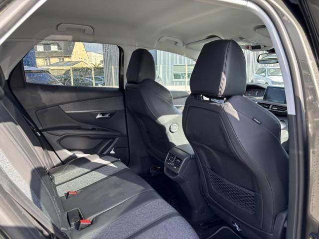 Peugeot 3008 image 2