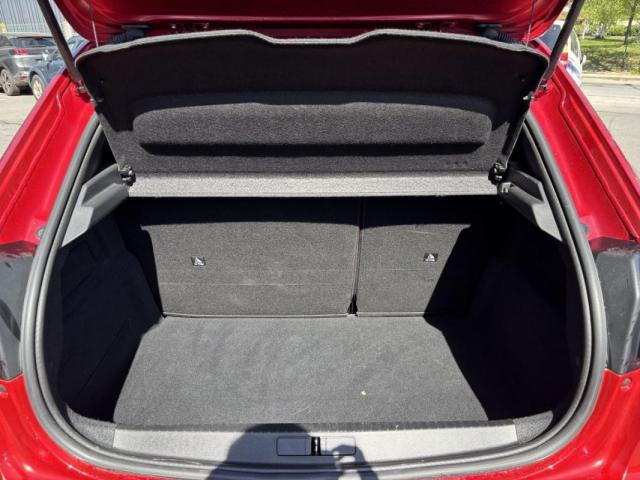 Peugeot 208 image 5