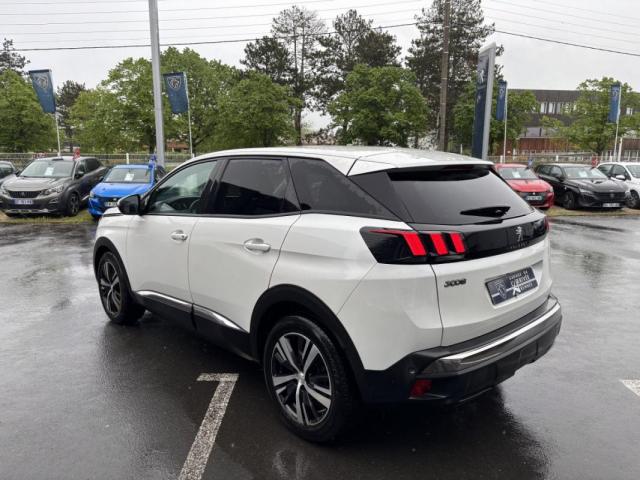 Peugeot 3008 image 3