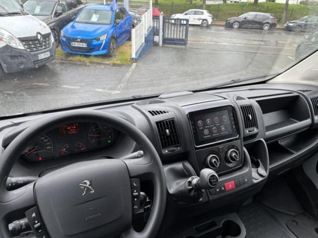 Peugeot Boxer image 3