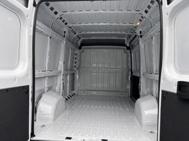 Peugeot Boxer image 6